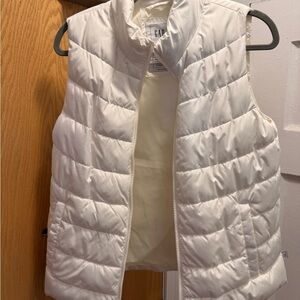 GAP Cream ColdControl Vest